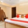 Отель OYO 12301 RG Suites, фото 2