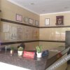 Отель Yanhe Hotel, фото 2