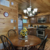 Отель Simple Pleasures by Heritage Cabin Rentals, фото 12