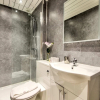 Отель Lovely 2bdr Apartment in West End for 4 Guests!, фото 9