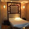 Отель Dong Jing Hot Spring Hotel (Kaifeng Small Song City) в Кайфыном