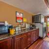 Отель Econo Lodge Mt Laurel, фото 16