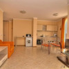 Отель Royal Sun - Sunny Cove Apartment, фото 4