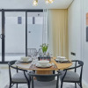 Отель bnbmehomes -2BR with Cinema Room- R42B4, фото 14