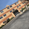 Отель Commodore Perry Inn and Suites, фото 1