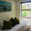 Отель Spacious 3 Bedroom Apartment in Cape Town, фото 5