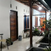 Отель Guesthouse Rumah KayuKu, фото 5