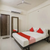 Отель OYO Flagship 39798 Nirmala Convent Road, фото 4