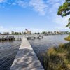 Отель Grand Lagoon Cove by Book That Condo, фото 22