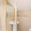 Отель Skyvillion - Huge 4bed Apartment Wbalcony - Parking, фото 8