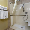 Отель Clarion Inn & Suites, фото 10