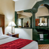 Отель Comfort Suites, фото 4