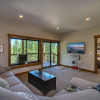 Отель Tahoe Donner Home 4 Bedrooms 2.5 Bathrooms Home, фото 3