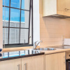 Отель Central 3 bed, loft apartment in the CBD w Parking, фото 12