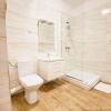 Отель Spacious & Bright 2 bedroom Central Apartment, фото 14