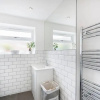 Отель Cambridge House Luton - Inhabit Short Stays, фото 15