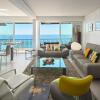 Отель Sunlight Properties - Sky blue - 3 bedroom flat with sea view on the Promenade des Anglais, фото 12