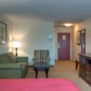 Отель Country Inn & Suites by Radisson, Wytheville, VA, фото 40
