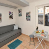 Отель Studio 500 metres from the BEACH, фото 4