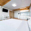 Отель Gangneung Seaview Pension, фото 29