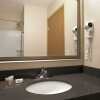 Отель Days Inn Winnipeg Airport,Mani, фото 9