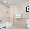 Отель DoubleTree by Hilton Hotel Miami Airport & Convention Center, фото 11