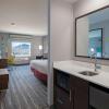 Отель Hampton Inn by Hilton Kamloops, фото 15