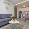 Отель Luxury apartment Makarska 2min from beach, фото 18