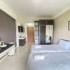 Отель Spacious Studio Room at Pinewood Apartment, фото 7