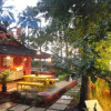 Отель The Yuppi Hippi Female Hostel, фото 19