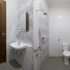 Отель OYO 572 Omah Gedongkuning Syariah Homestay, фото 10