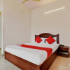 Отель OYO 75132 K N Residency, фото 3