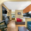 Отель Econo Lodge Inn & Suites, фото 19