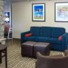 Отель Comfort Inn & Suites Phoenix North / Deer Valley, фото 13