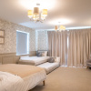 Отель 6 Bedroom New Build Detached House in Bicester, фото 22