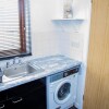 Отель Cozy Two Bedroom Apartment Located in Gravesend в Грейвзенде