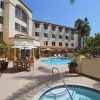 Отель Hampton Inn and Suites Santa Ana/Orange County Airport, фото 13