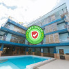 Отель RedDoorz Premium @ Casa Ghilda Resort Olongapo City, фото 1
