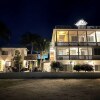 Отель Treetops Hotel в Кайе Каулкере