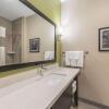 Отель La Quinta Inn & Suites by Wyndham Tyler - University Area, фото 41