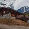 Отель 4BR Traditional Chalet BBQ + Fireplace + View, фото 26