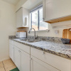 Отель San Antonio Townhome: 3 Mi to Lackland Afb!, фото 13