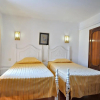 Отель Set in Good Sized, Mature Gardens Which Afford a Very Good Degree of Privacy and, фото 11