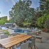 Отель Redding Getaway w/ Hot Tub & Outdoor Kitchen!, фото 17