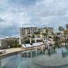 Отель Veranda Santorini 3BDR At The Famous Medano Beach And Steps Away From The Marina, фото 1