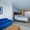 Отель Holiday Inn Express Hotel & Suites Woodbridge, an IHG Hotel, фото 26