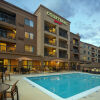 Отель Courtyard by Marriott Winston-Salem Hanes Mall в Уинстон-Салеме