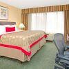 Отель Ramada by Wyndham Englewood Hotel & Suites в Энглвуде