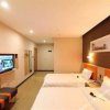 Отель 7 Days Premium (Linyi Hedong Fenghuang Street) в Линьи