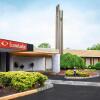 Отель Econo Lodge Somerset в Сомерсете